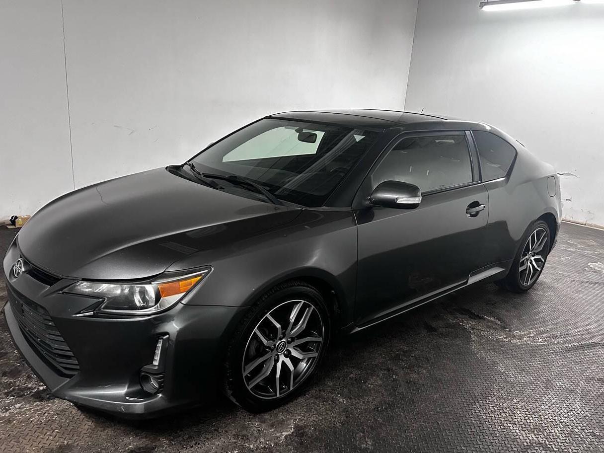 TOYOTA SCION TC 2016 JTKJF5C74GJ025425 image